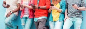 Si vous désirez souscrire à un forfait mobile convenable, un comparatif s'impose. Des critères tels que le prix, le data et les avantages sont à considérer.